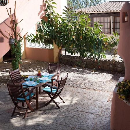 Dommos - Sunrise Apartments Cala Liberotto Eksteriør billede