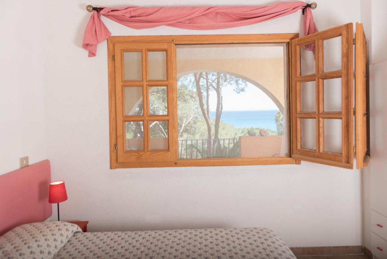 Dommos - Sunrise Apartments Cala Liberotto Eksteriør billede