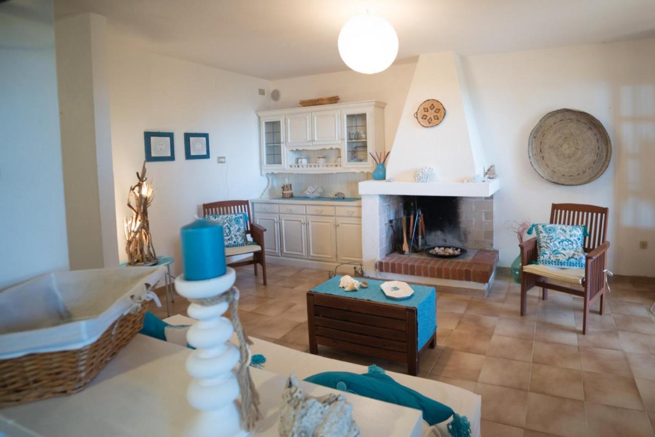 Dommos - Sunrise Apartments Cala Liberotto Eksteriør billede